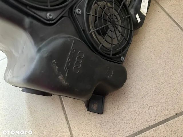 GŁOŚNIK SUBWOOFER WZMACNIACZ BOSE 4B5035382A AUDI A6 C5 - 5