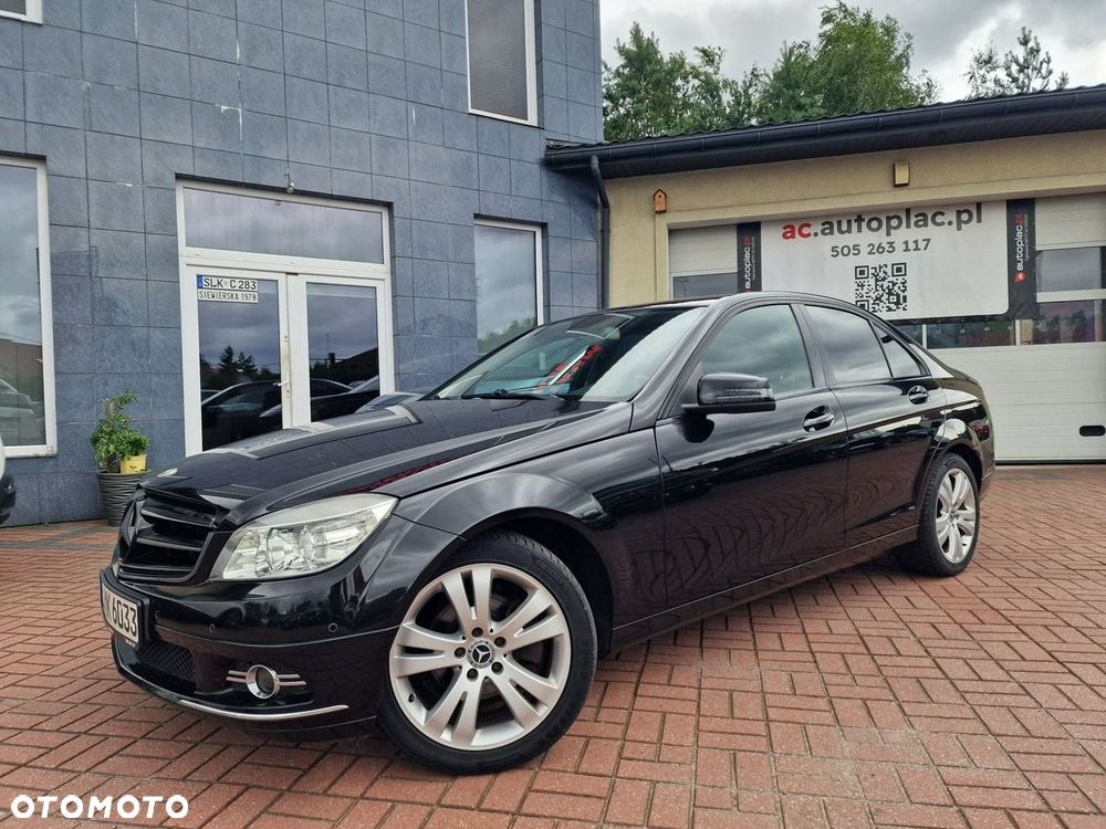 Mercedes-Benz Klasa C 180 BlueEFFICIENCY 7G-TRONIC Avantgarde - 4