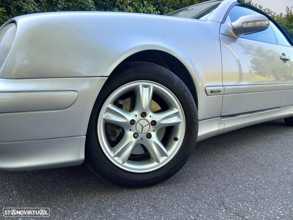 Mercedes-Benz CLK 200 - 27
