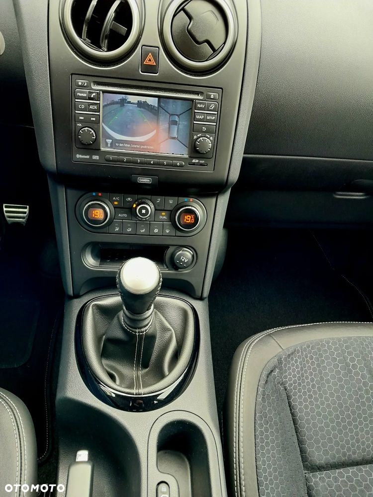 Nissan Qashqai 1.6 dCi DPF Start/Stop tekna - 28