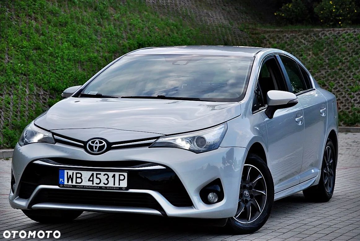 Toyota Avensis 1.8 Active - 1