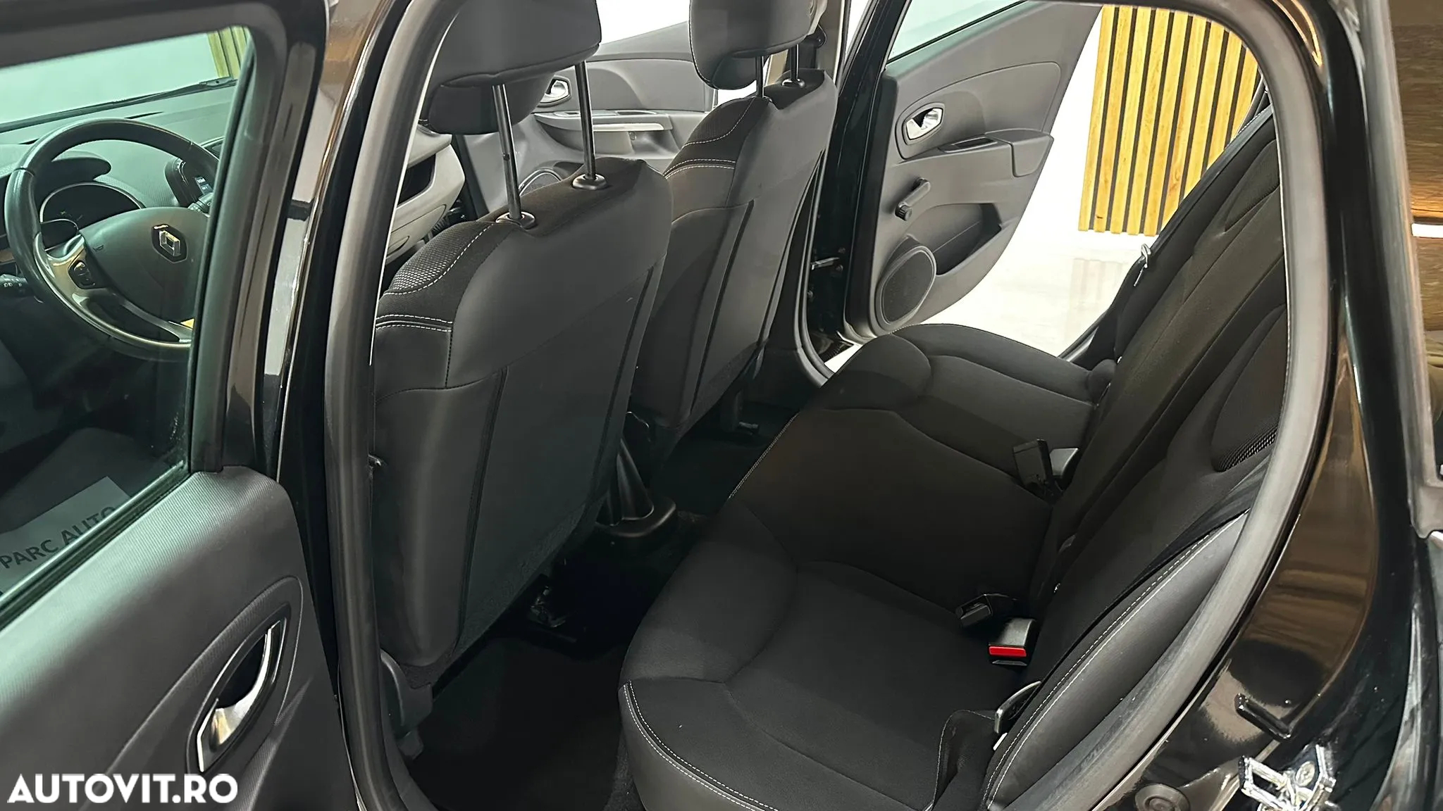 Renault Clio dCi 90 Limited - 21
