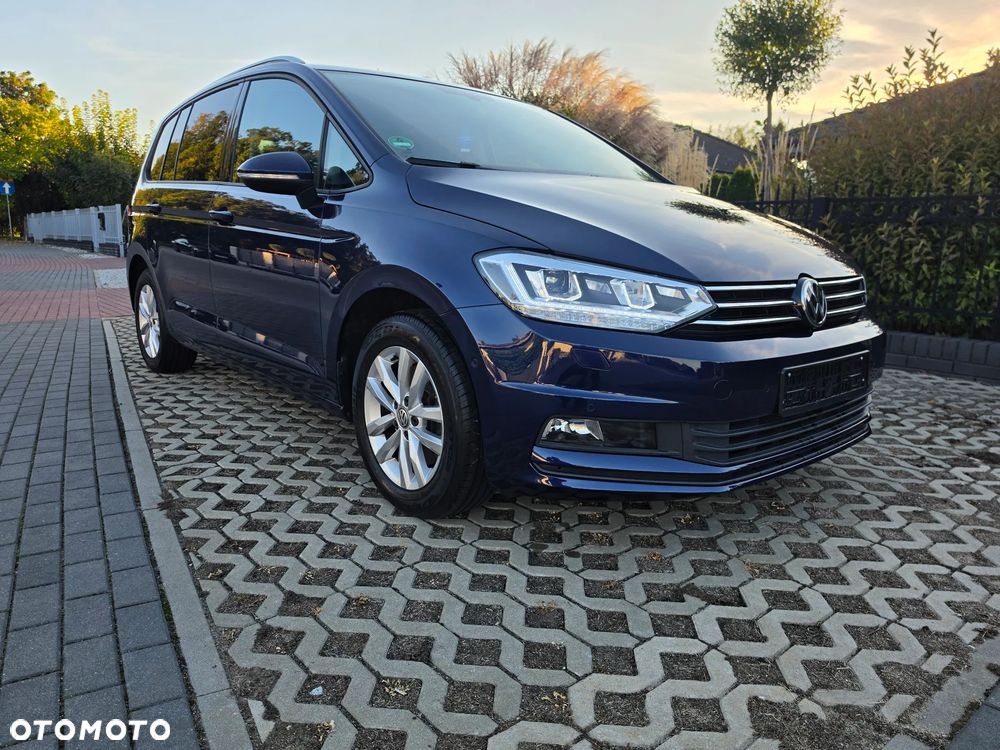Volkswagen Touran 2.0 TDI BMT Comfortline - 3