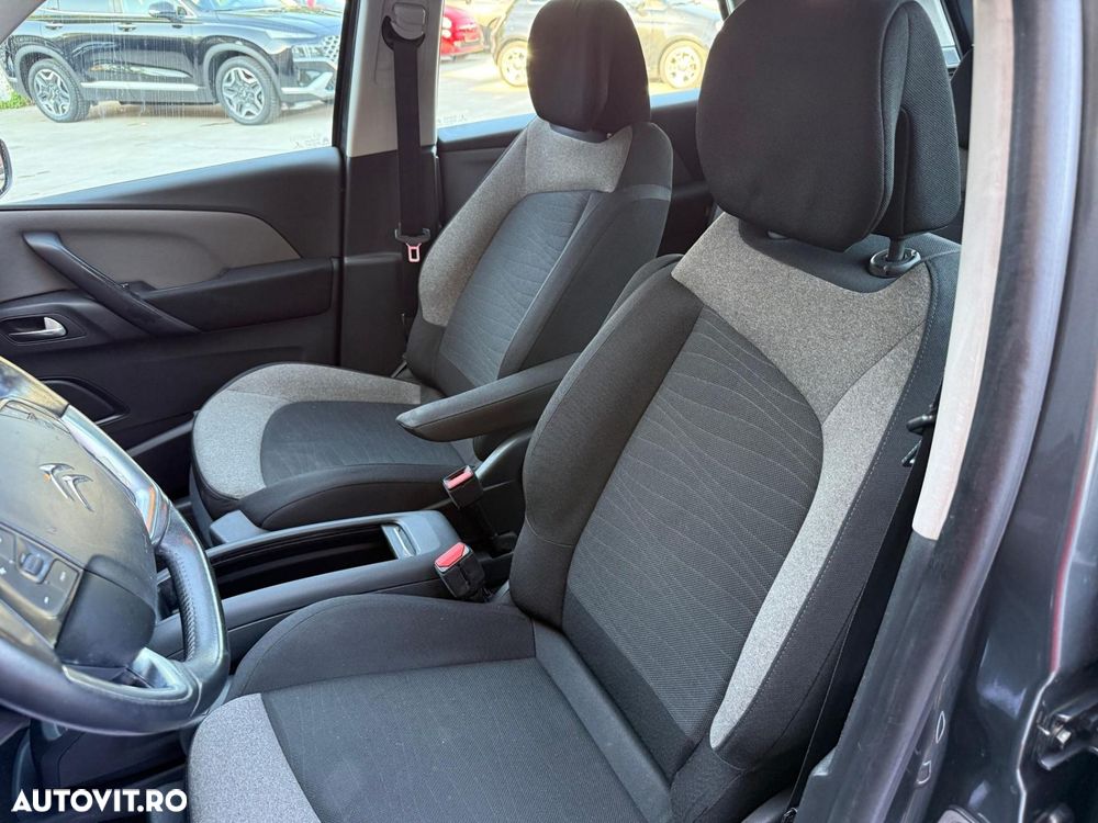 Citroën C4 Picasso - 9