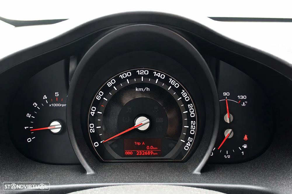 Kia Sportage 1.7 CRDI ISG LX - 27