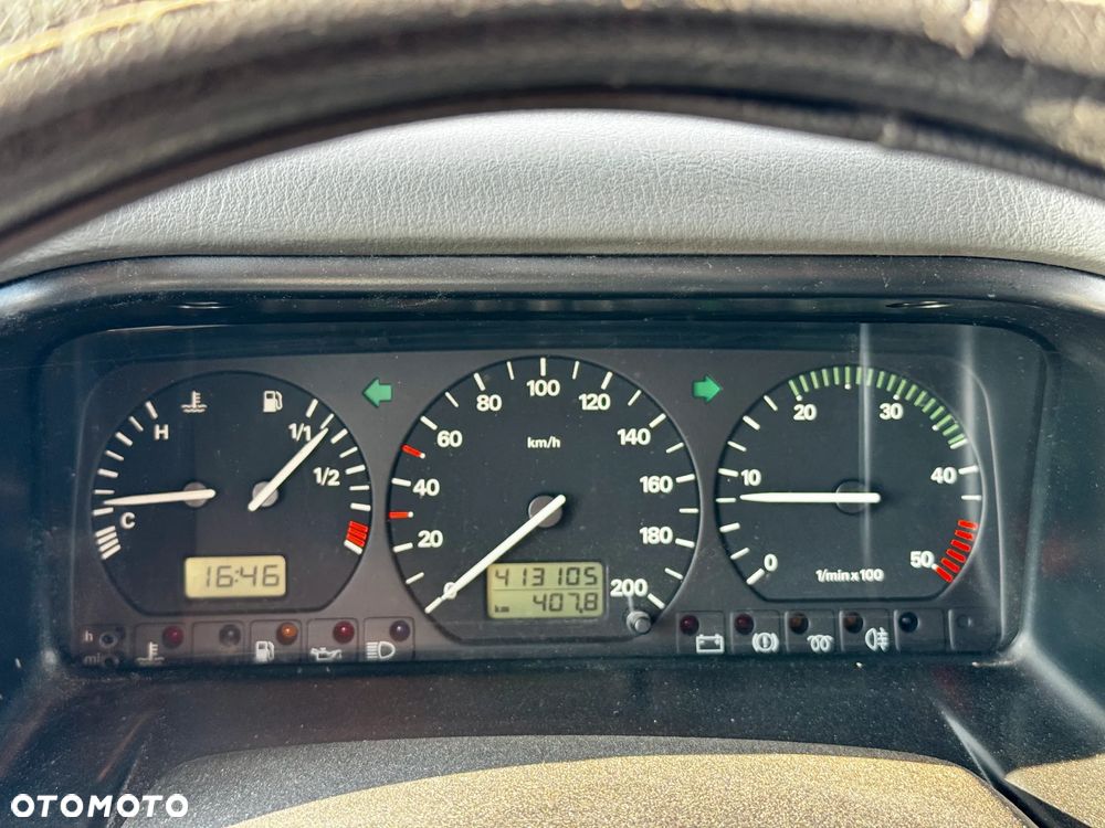 Volkswagen Multivan - 22