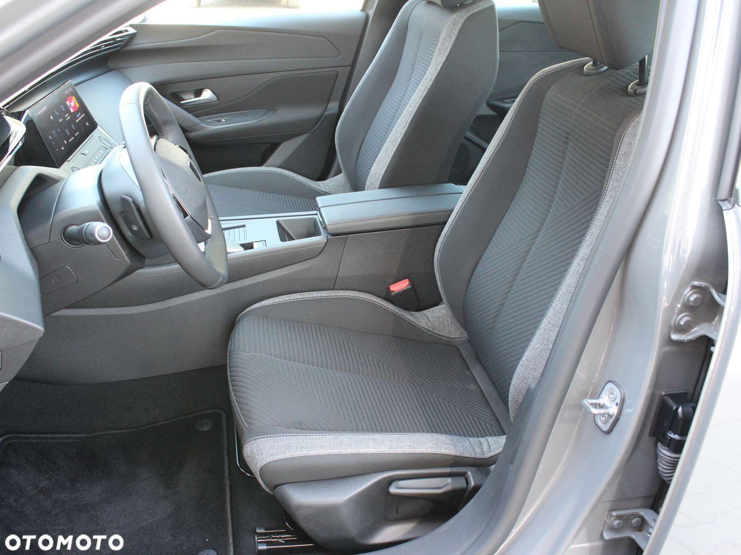 Peugeot 308 1.5 BlueHDi Active Pack S&S EAT8 - 13