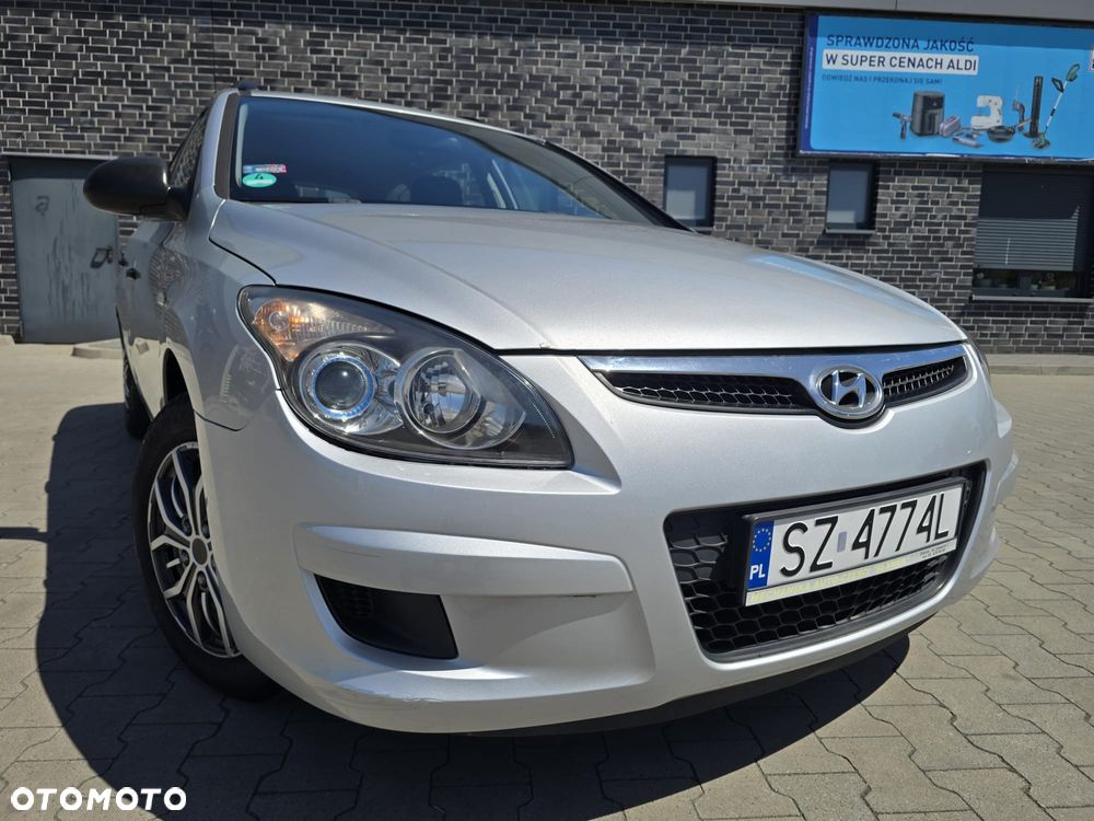 Hyundai i30 i30cw 1.4 Edition Plus - 3