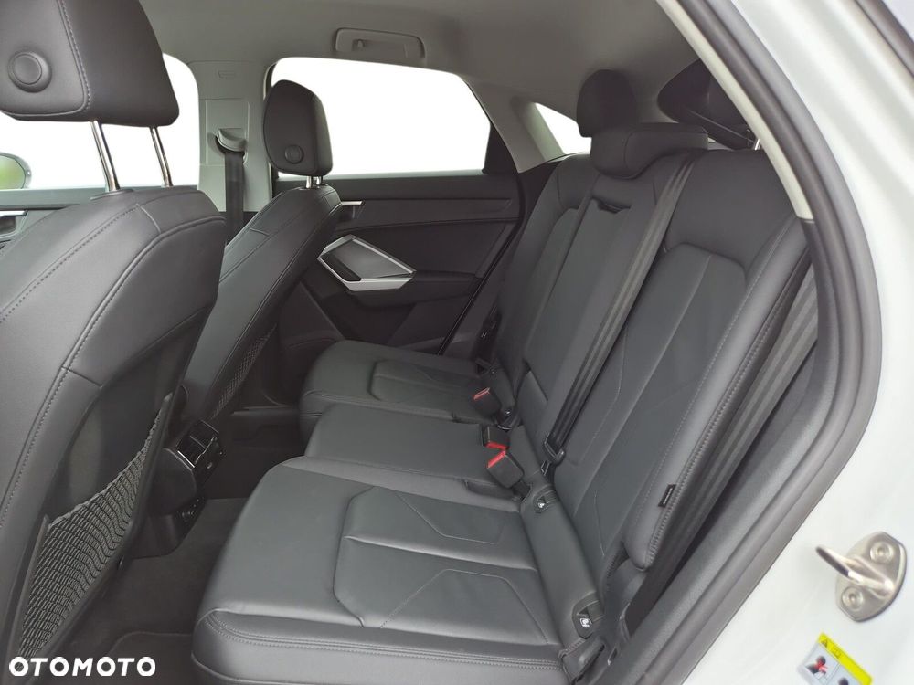 Audi Q3 Sportback - 26