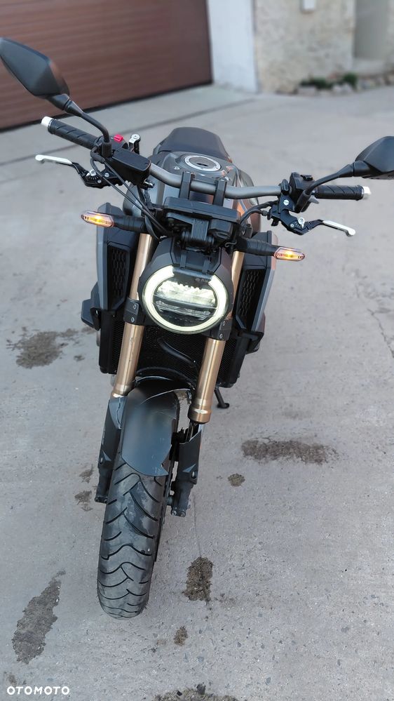 Honda CB - 5