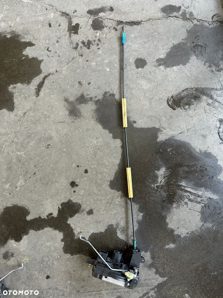 OPEL ASTRA H III CABRIO ZAMEK DRZWI PRAWY PRZEDNI 13210745 QC