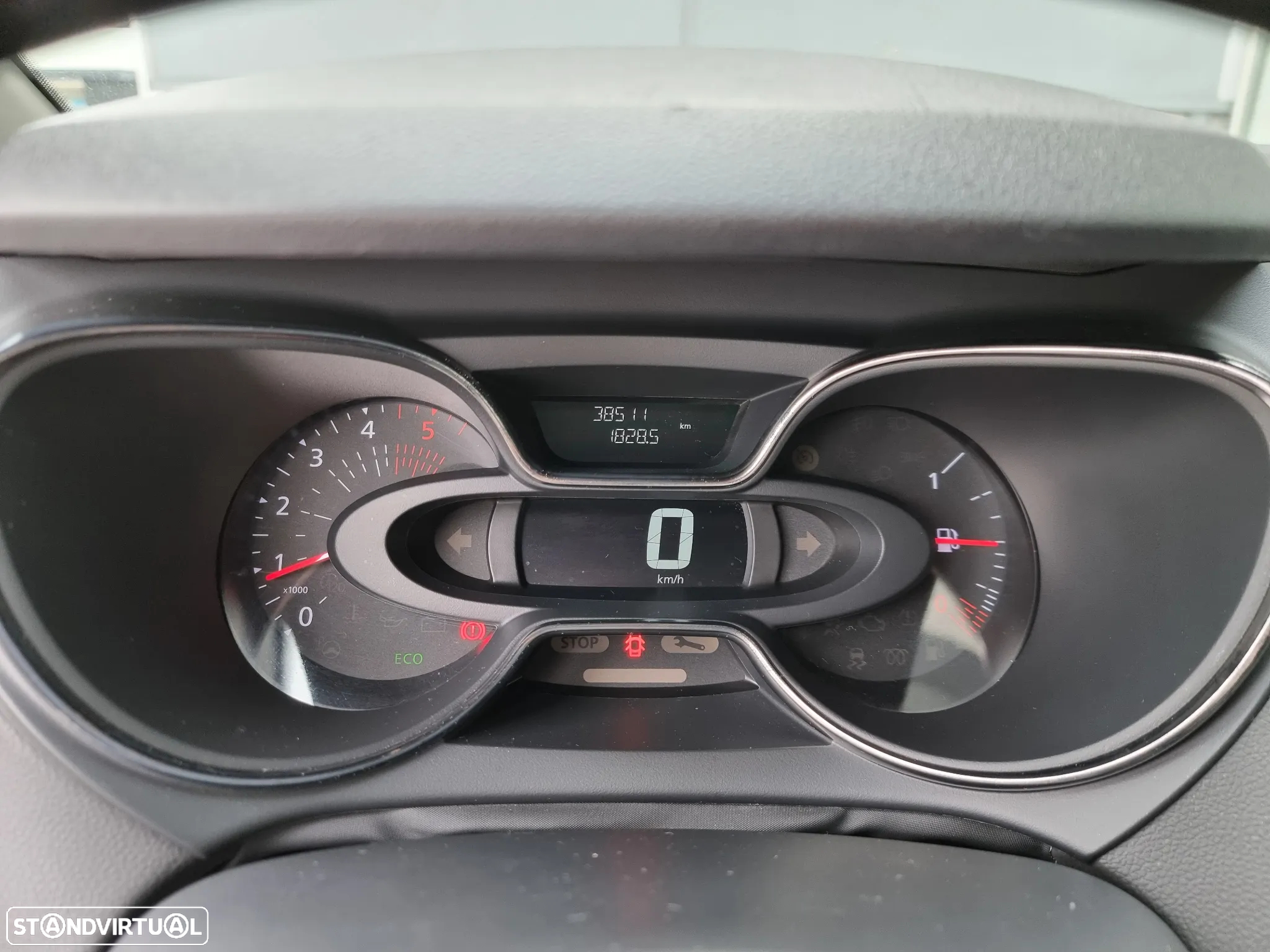 Renault Captur 1.5 dCi Exclusive - 11