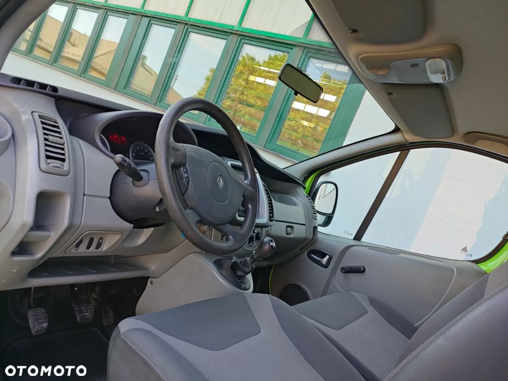 Opel Vivaro - 13