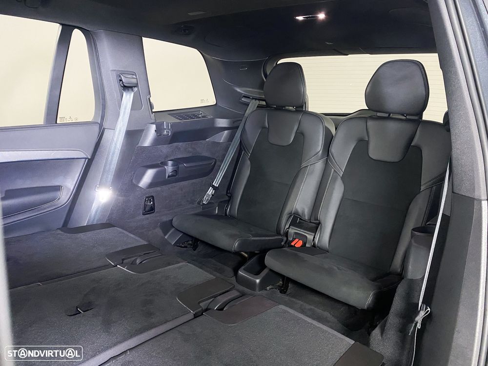 Volvo XC 90 2.0 T8 PHEV R-Design AWD — fotografia 25
