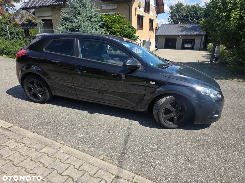 Kia Ceed 1.4 Comfort + - 22