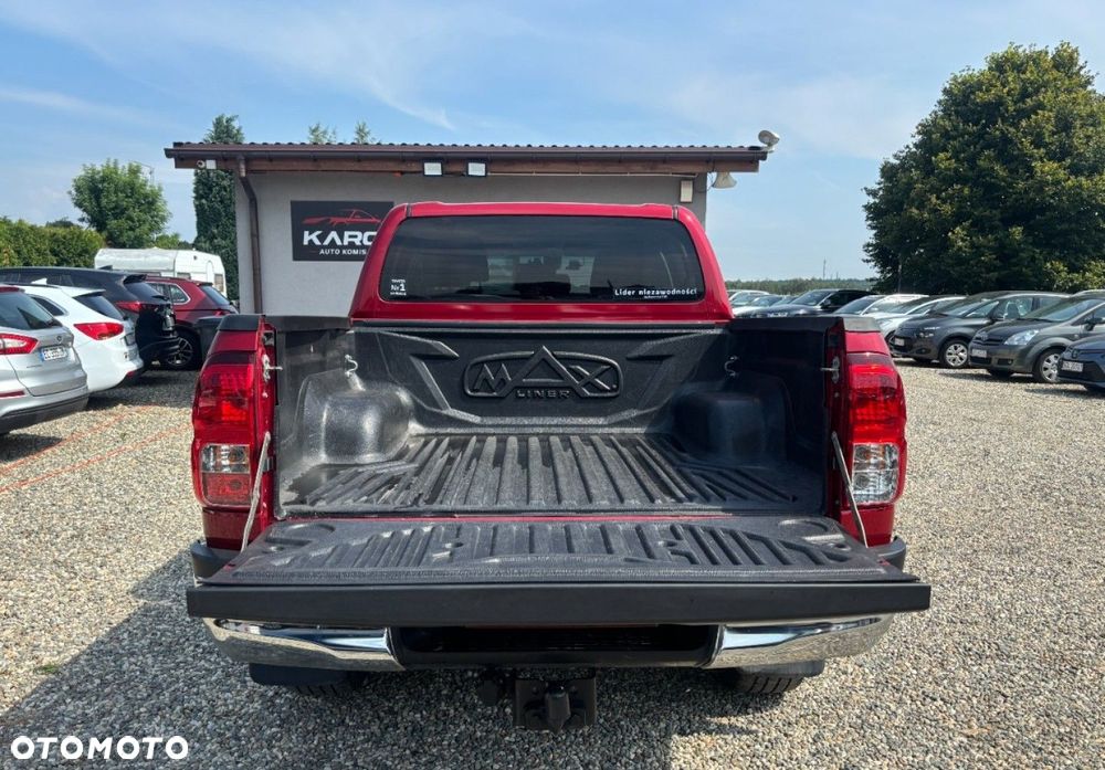 Toyota Hilux - 15
