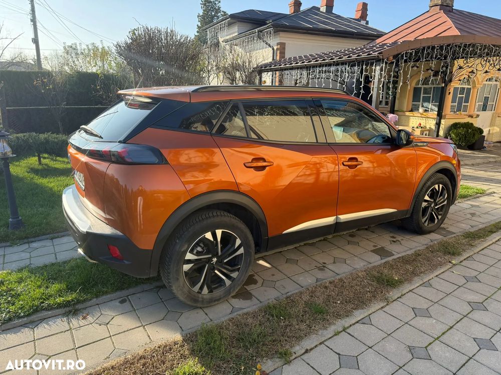 Peugeot 2008 1.2 L PureTech STT EAT8 Active - 6