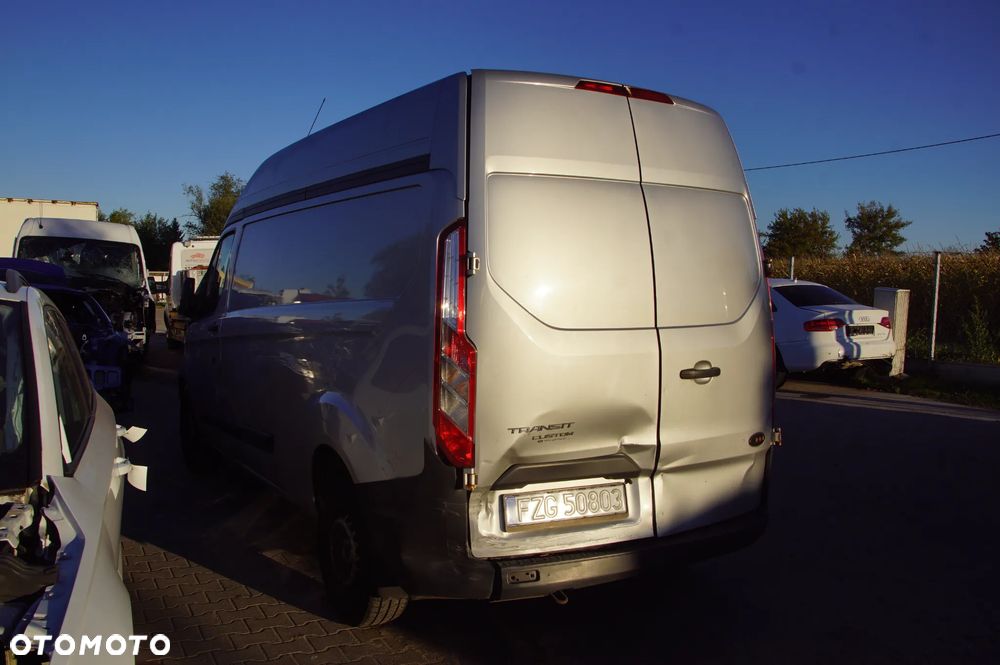Auto na części - Ford Transit Custom I 2.2 TDCI 155 KM BK2Q-6006-AB BK2R-7002-MA ZJNCWWA 2014R Silnik Skrzynia Drzwi Błotnik Lusterko Lampa Zderzak Deska Kokpit Sterownik Moduł Czujnik Licznik Kierownica Wyświetlacz Panel - 4