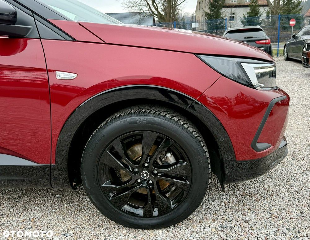 Opel Grandland 1.2 T GS Line S&S - 38