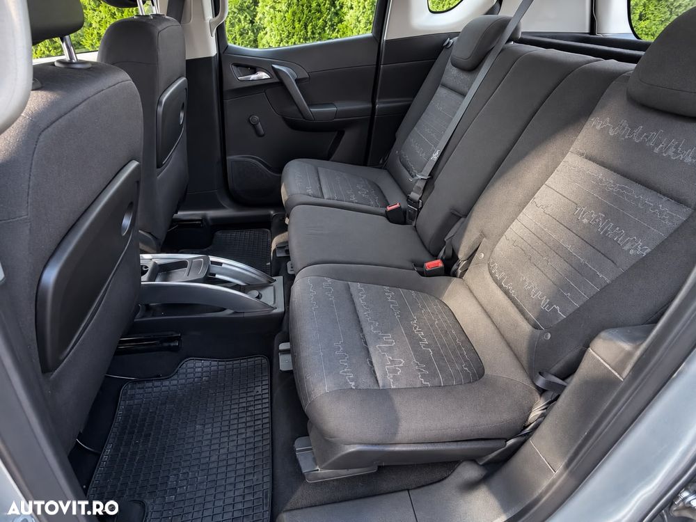 Opel Meriva - 13