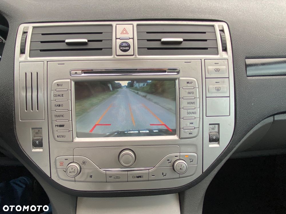 Ford Kuga 2.0 TDCi Titanium - 20