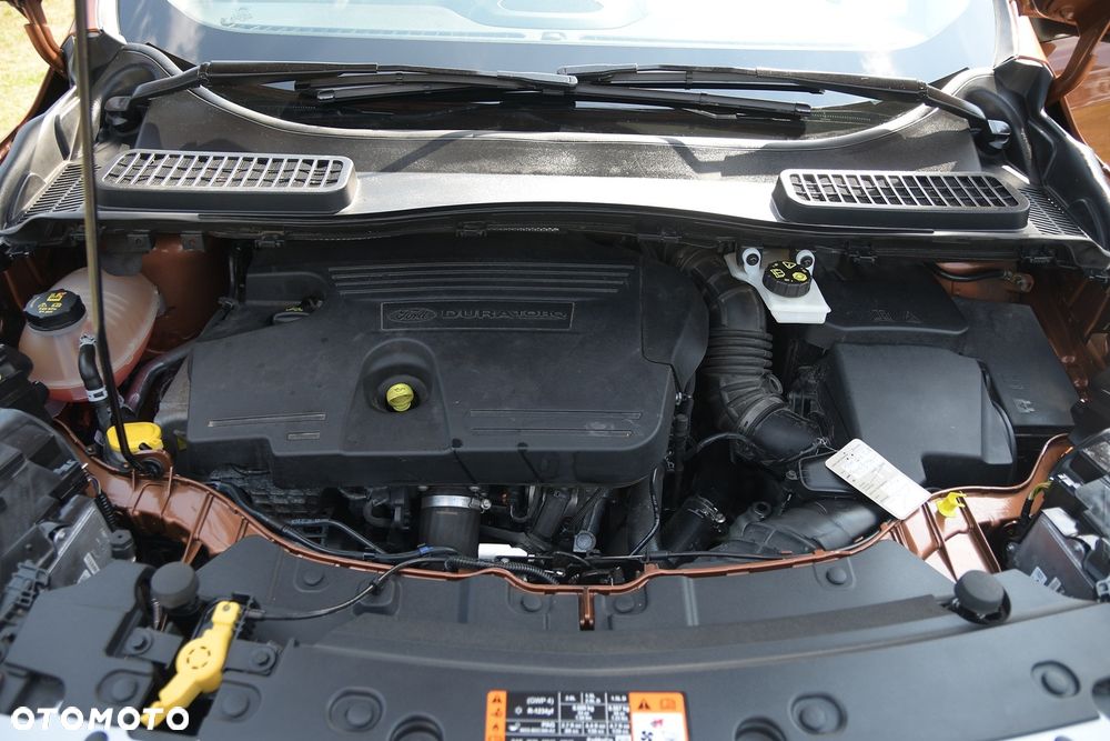 Ford Kuga 2.0 TDCi 2x4 Titanium - 35