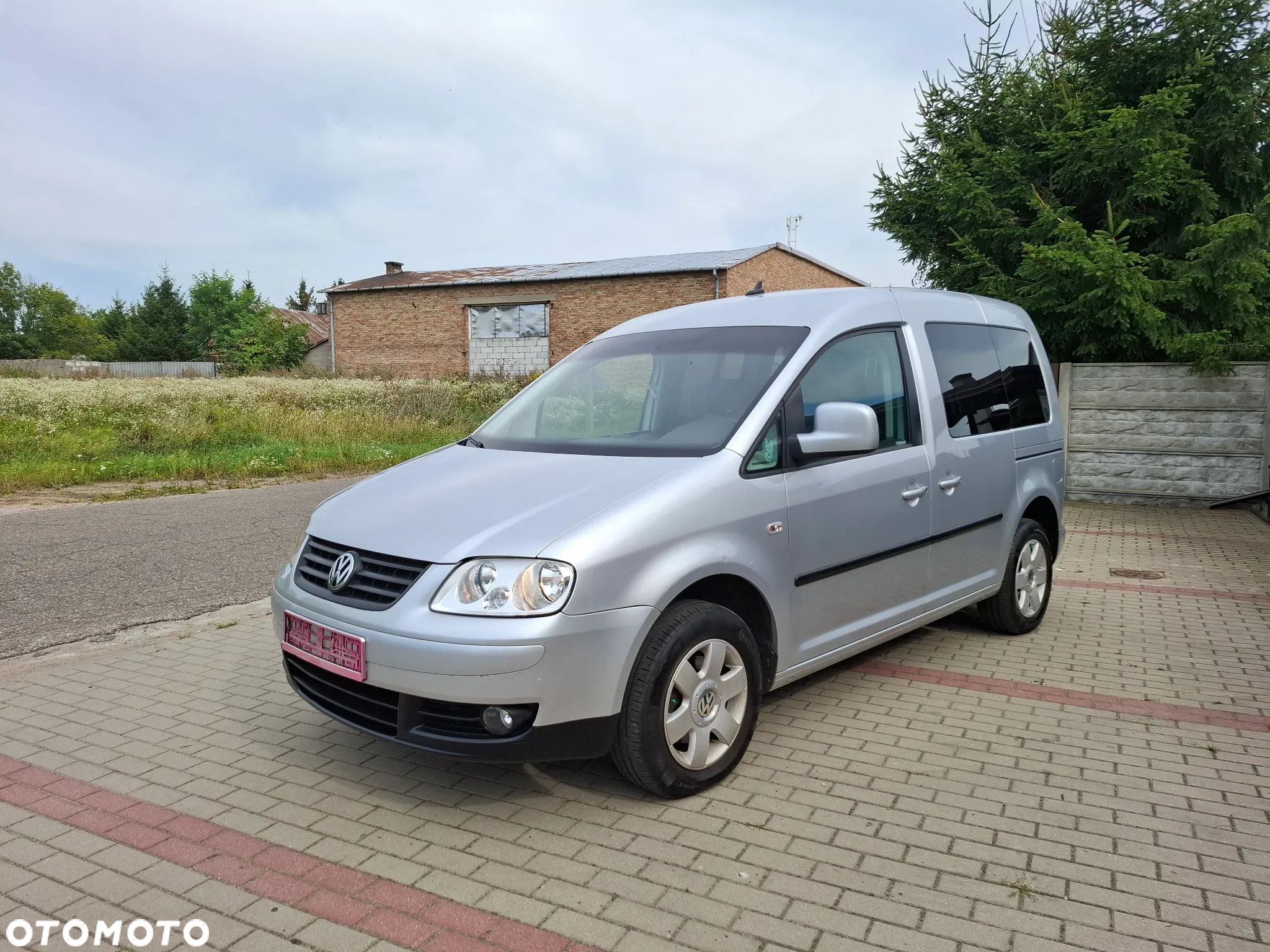 Volkswagen Caddy - 1
