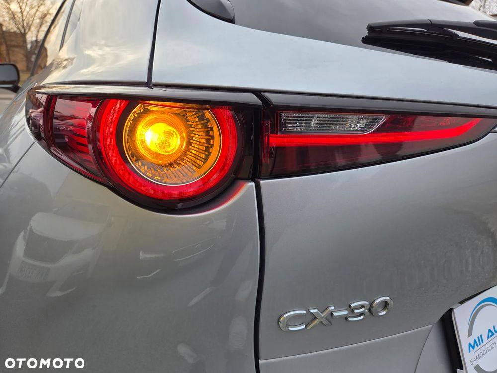 Mazda CX-30 2.0 mHEV Hikari 2WD - 35