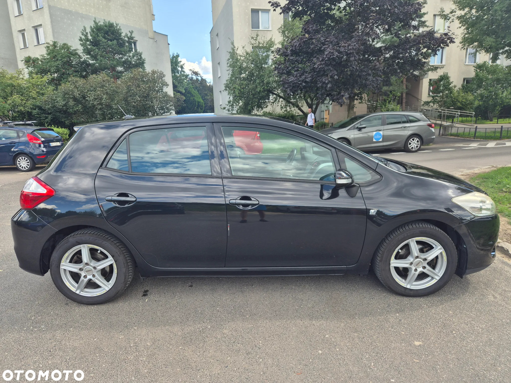 Toyota Auris 1.33 VVT-i Terra Start - 3