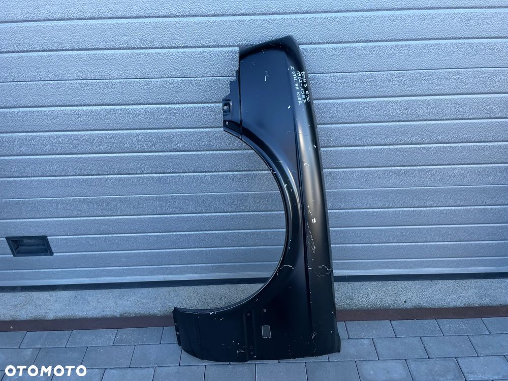 BŁOTNIK PRZEDNI LEWY BMW3 E30  1982-1987 - NOWY - 1