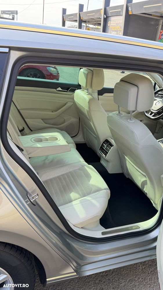 Volkswagen Passat 1.6 TDI (BlueMotion Technology) DSG Comfortline - 2
