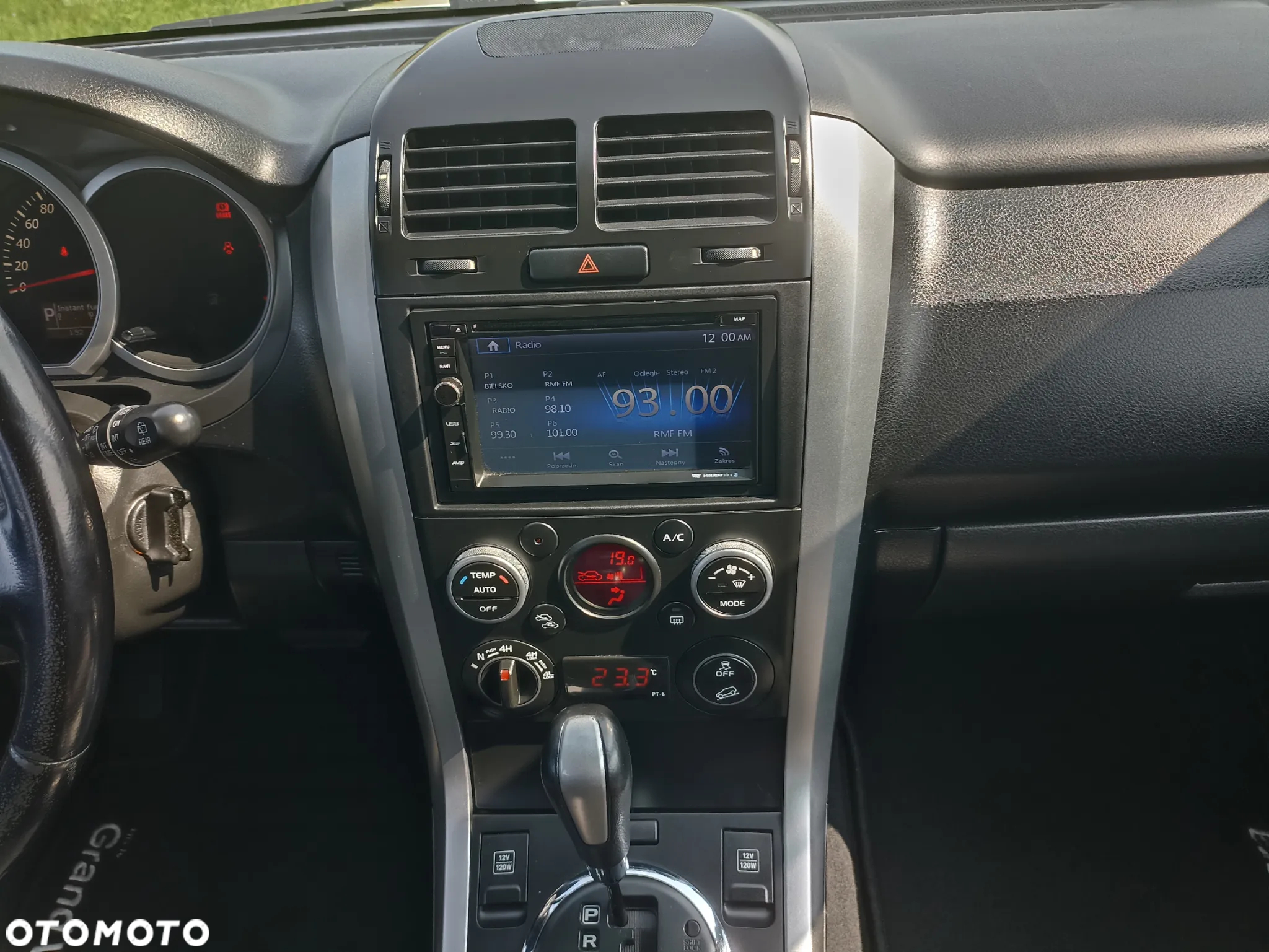 Suzuki Grand Vitara 2.4 Premium EU5 - 18
