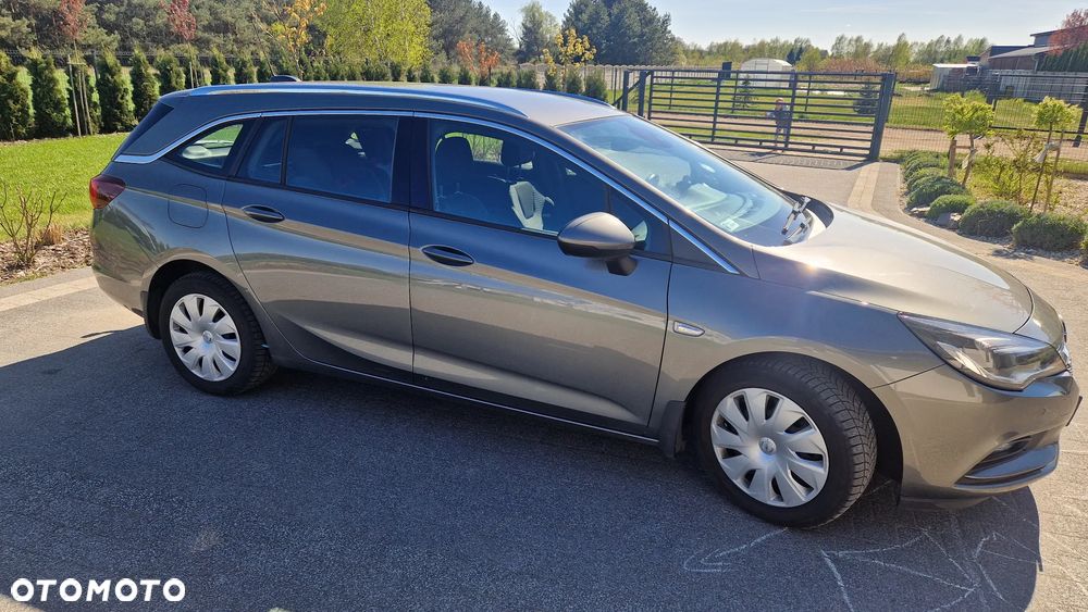 Opel Astra 1.4 T Dynamic - 1