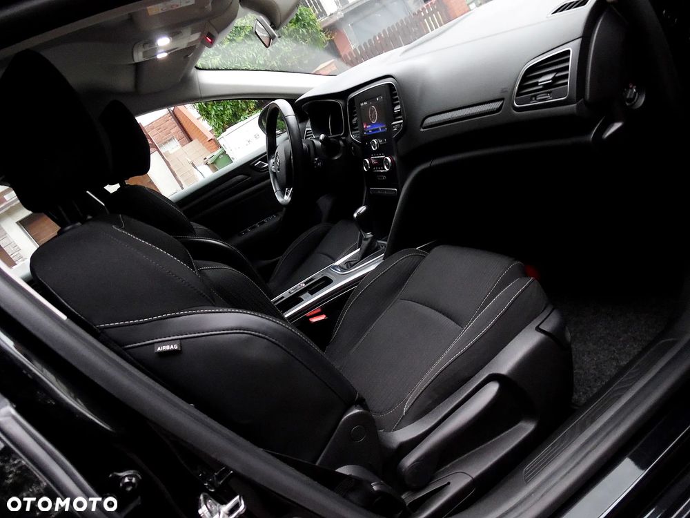 Renault Megane - 25