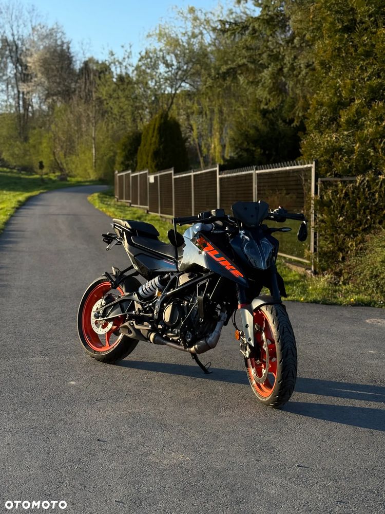 KTM Duke - 4