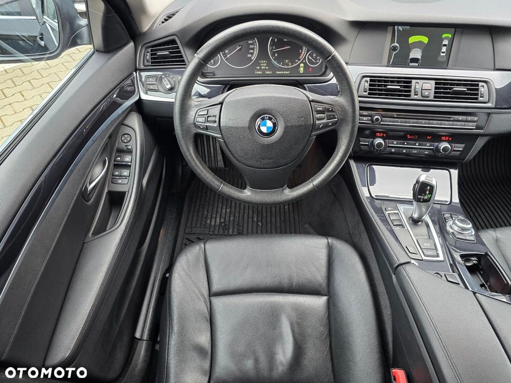 BMW Seria 5 - 13