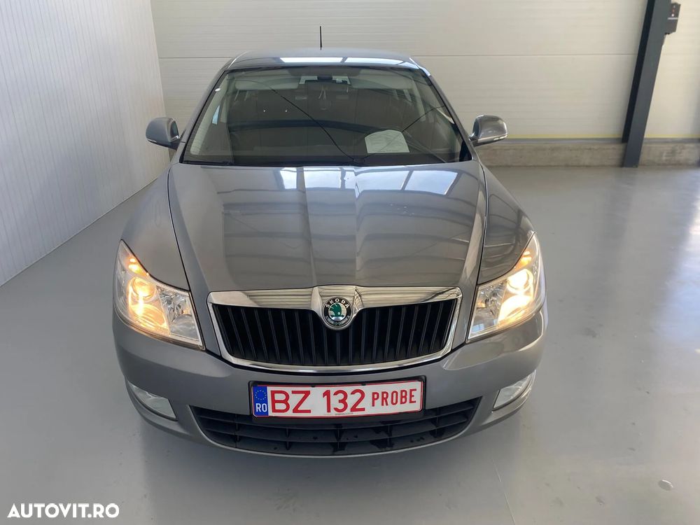 Skoda Octavia - 1