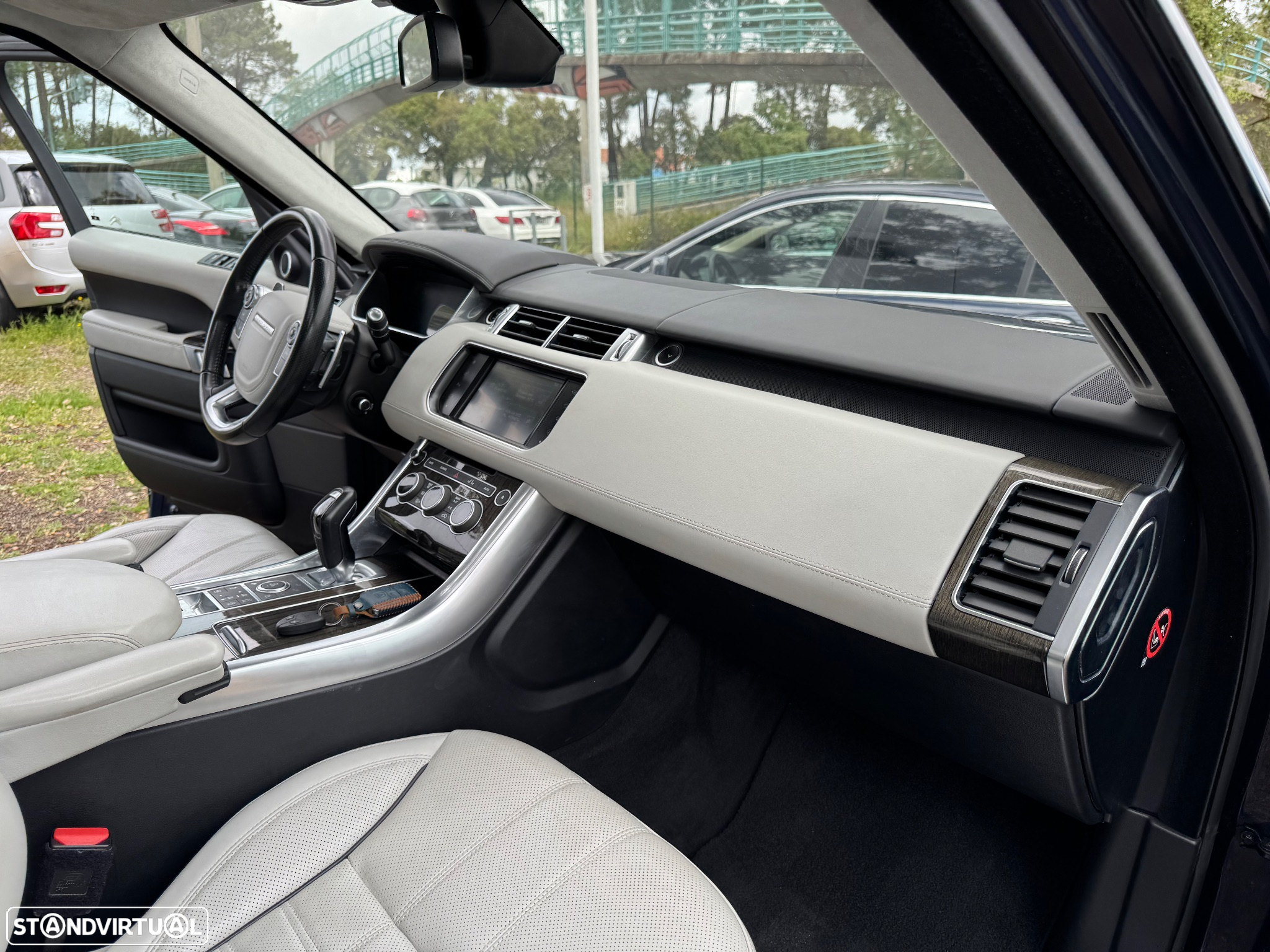 Land Rover Range Rover Sport 3.0 SDV6 HEV Autobiography Dynamic - 31