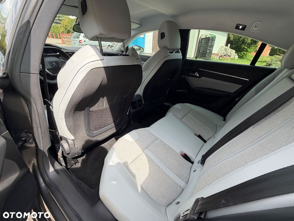 Peugeot 508 BlueHDi 130 Allure - 15