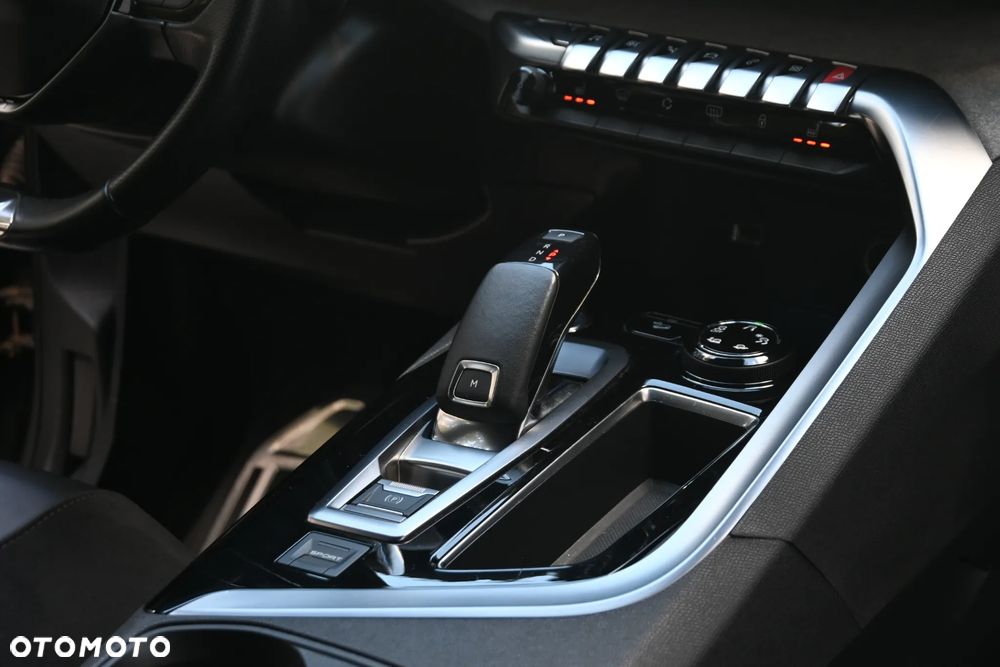 Peugeot 3008 2.0 BlueHDi GT S&S EAT8 - 25