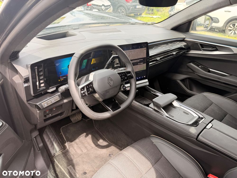 Renault Austral E-Tech Full 200 Techno - 10