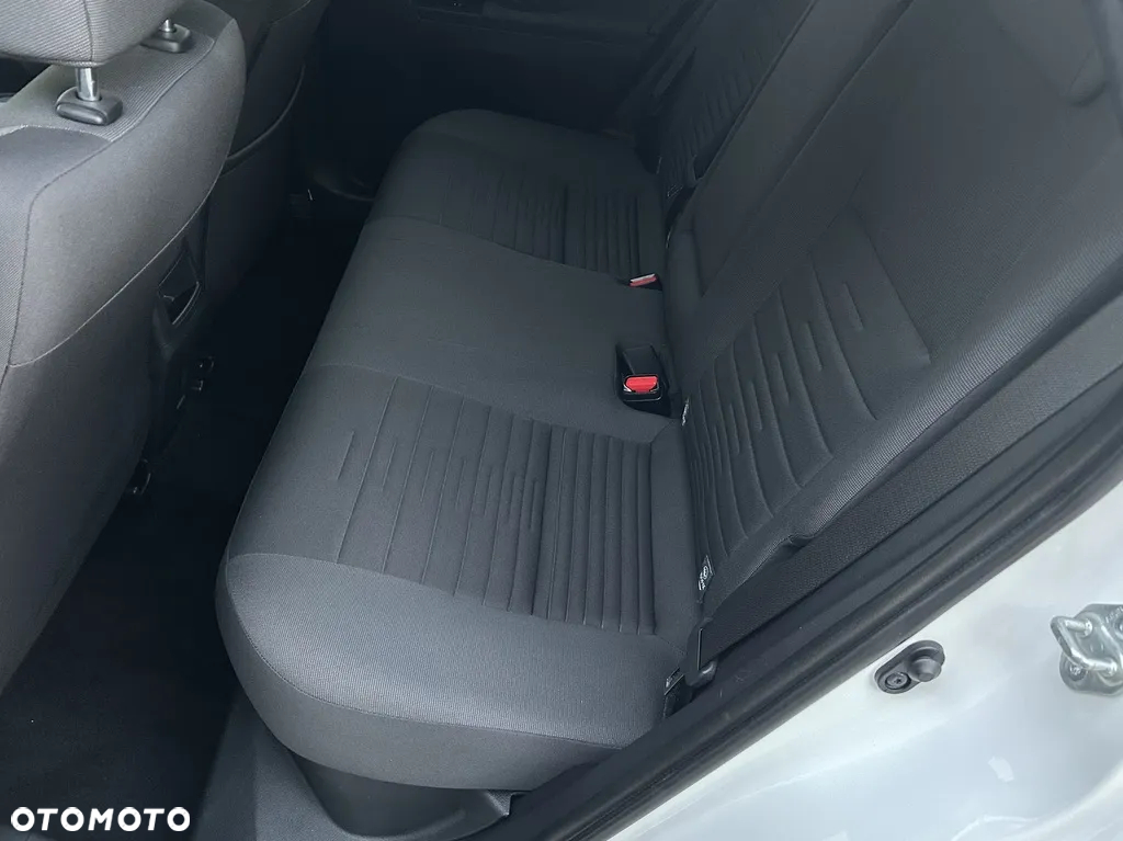 Toyota Auris - 26