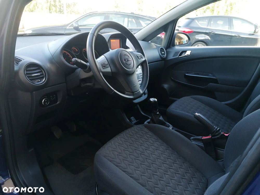 Opel Corsa 1.4 16V Active - 8