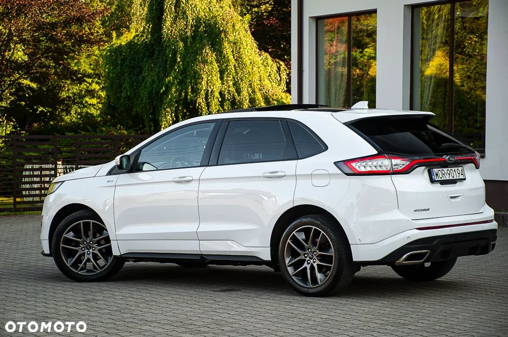 Ford Edge 2.0 TDCi Twin-Turbo 4WD ST-Line - 13