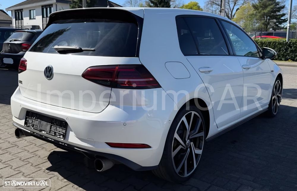 VW Golf GTI Performance BlueMotion DSG - 4