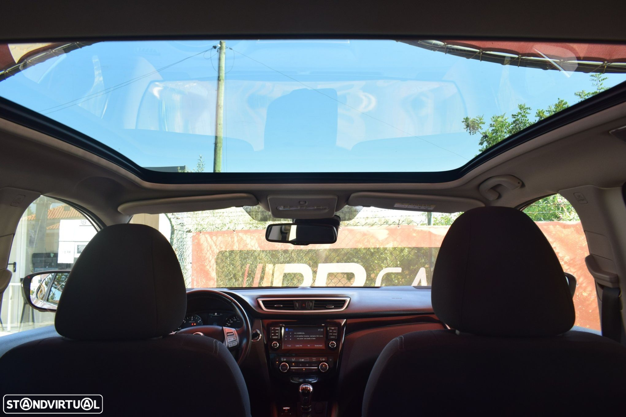 Nissan Qashqai 1.5 dCi N-Connecta 18 - 8