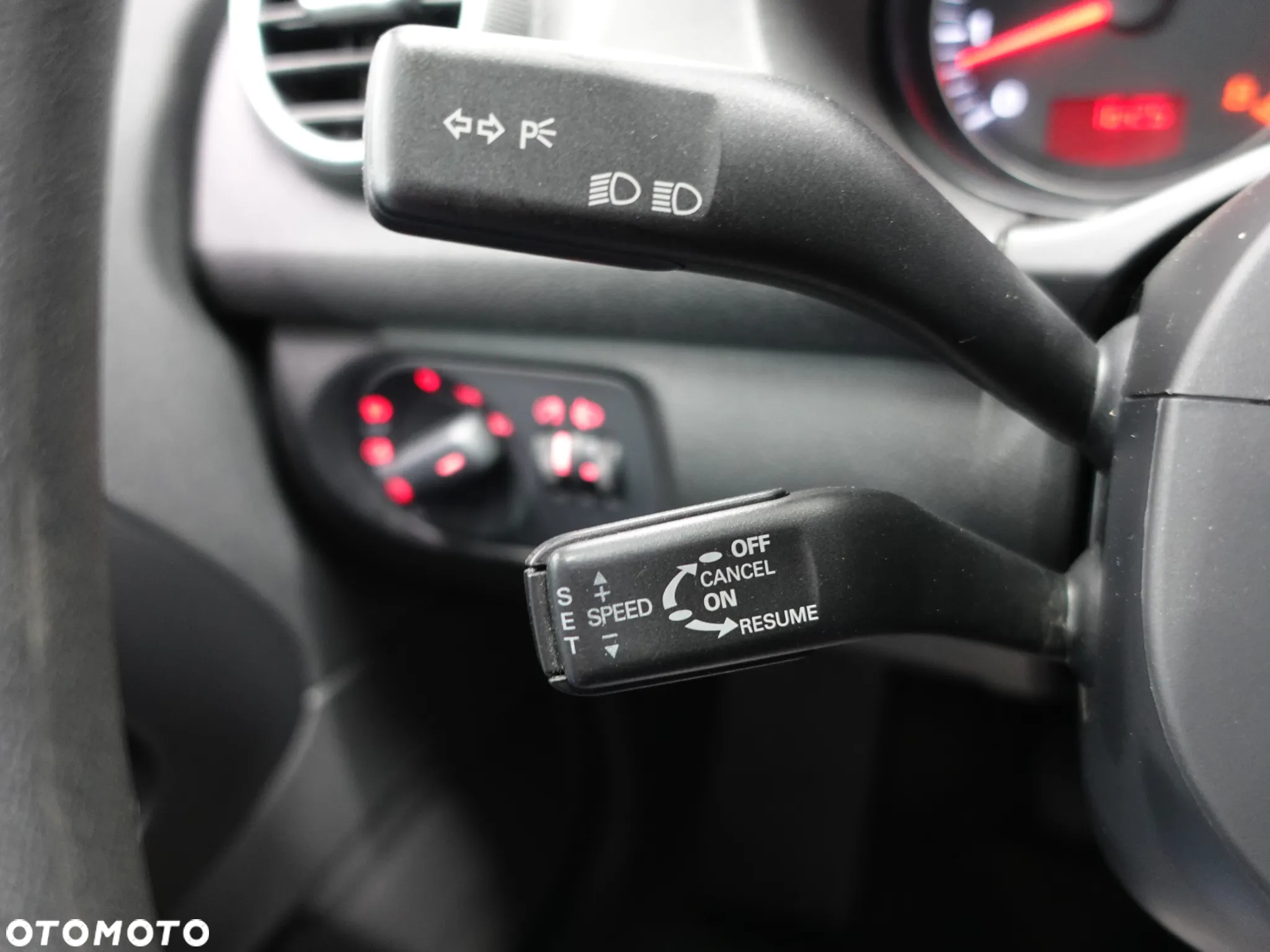 Audi A3 1.6 Ambiente - 35