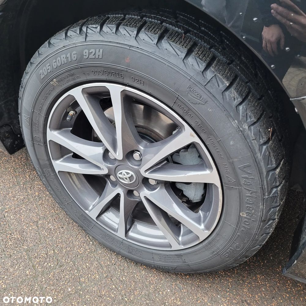 Toyota Verso 1.6 D-4D 5-Sitzer Start/Stop Executive - 11