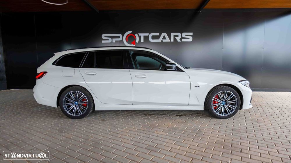 BMW 330 e Touring Pack Desportivo M Pro Auto - 7