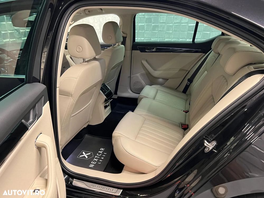 Skoda Superb 2.0 TSI 4X4 DSG Laurin & Klement - 12